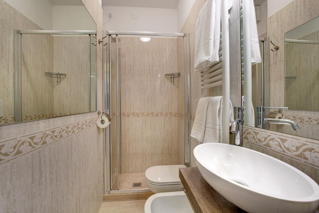 Canale Venice Room photo